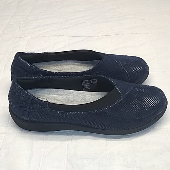 Clarks Cloud Steppers flats - Picture 5 of 10